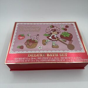 Strawberry Shortcake Deluxe 7pc Gift Box Bath Set Body Wash Lotion Mist Bombs